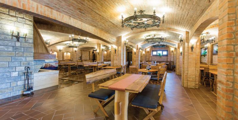 Etno Complex Vrdnicka Kula Hotel Vrdnik Ngoại thất bức ảnh